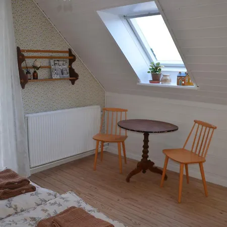 Large In Seaside Style Villa Ans